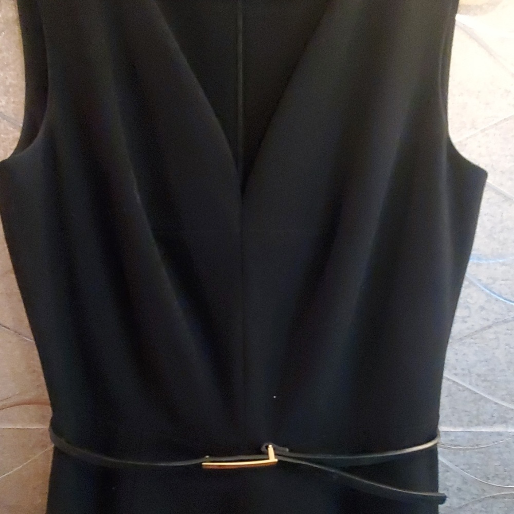 Dress - Picture 2 of 6